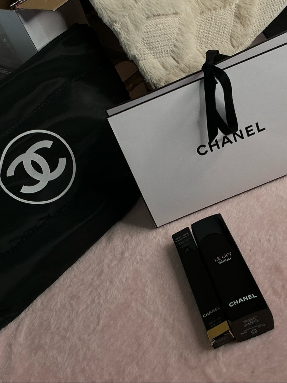 CHANEL Luxe Gold Vanity Mirror Compact + Velvet Pouch
